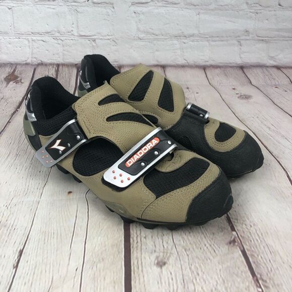 Diadora Cycling Shoes Men's Sz 39 - Picture 1 of 11